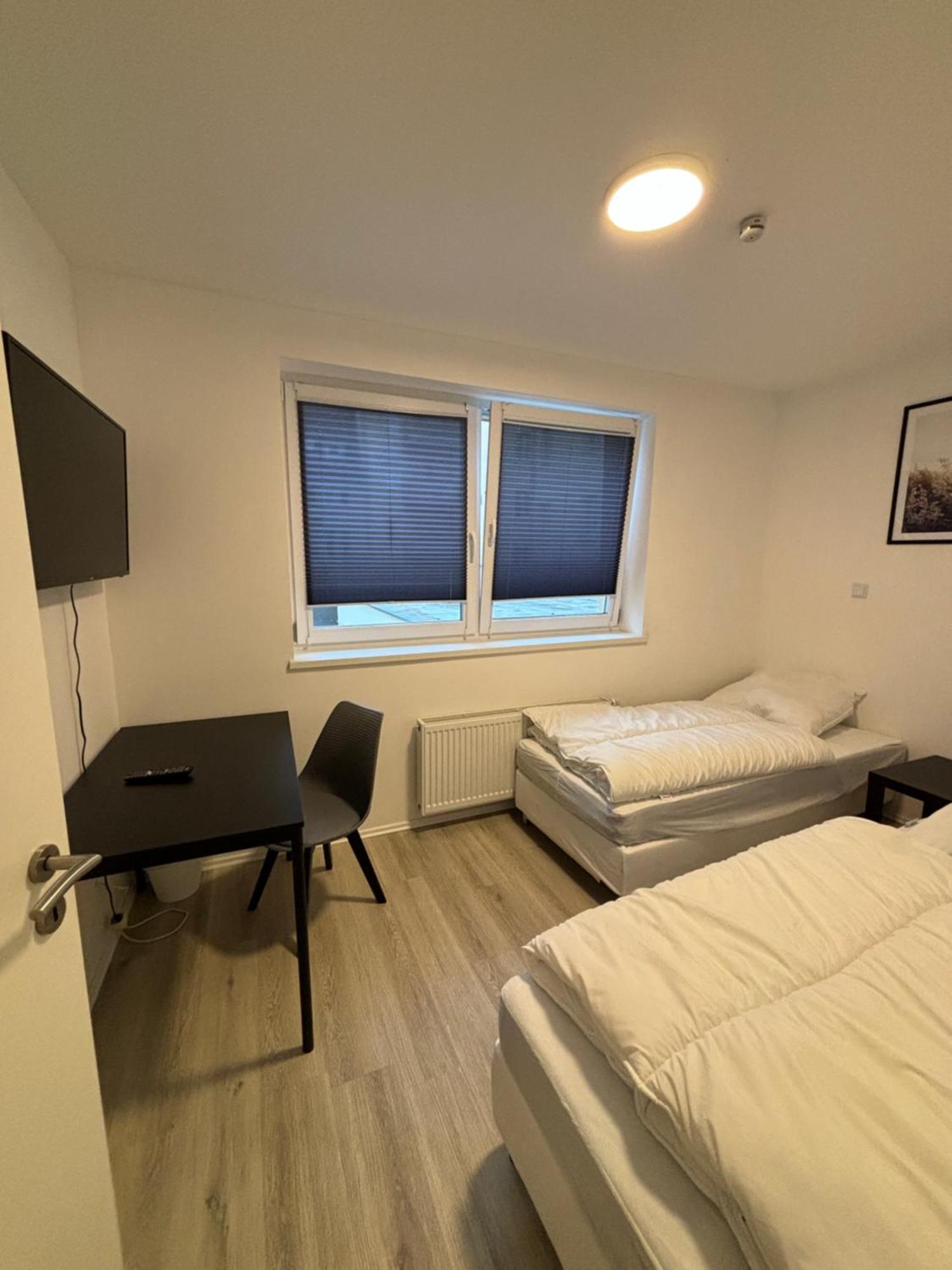 Harmony - 4 Schlafzimmer 2 Baeder Ganzes Apartement Meiningen Luaran gambar