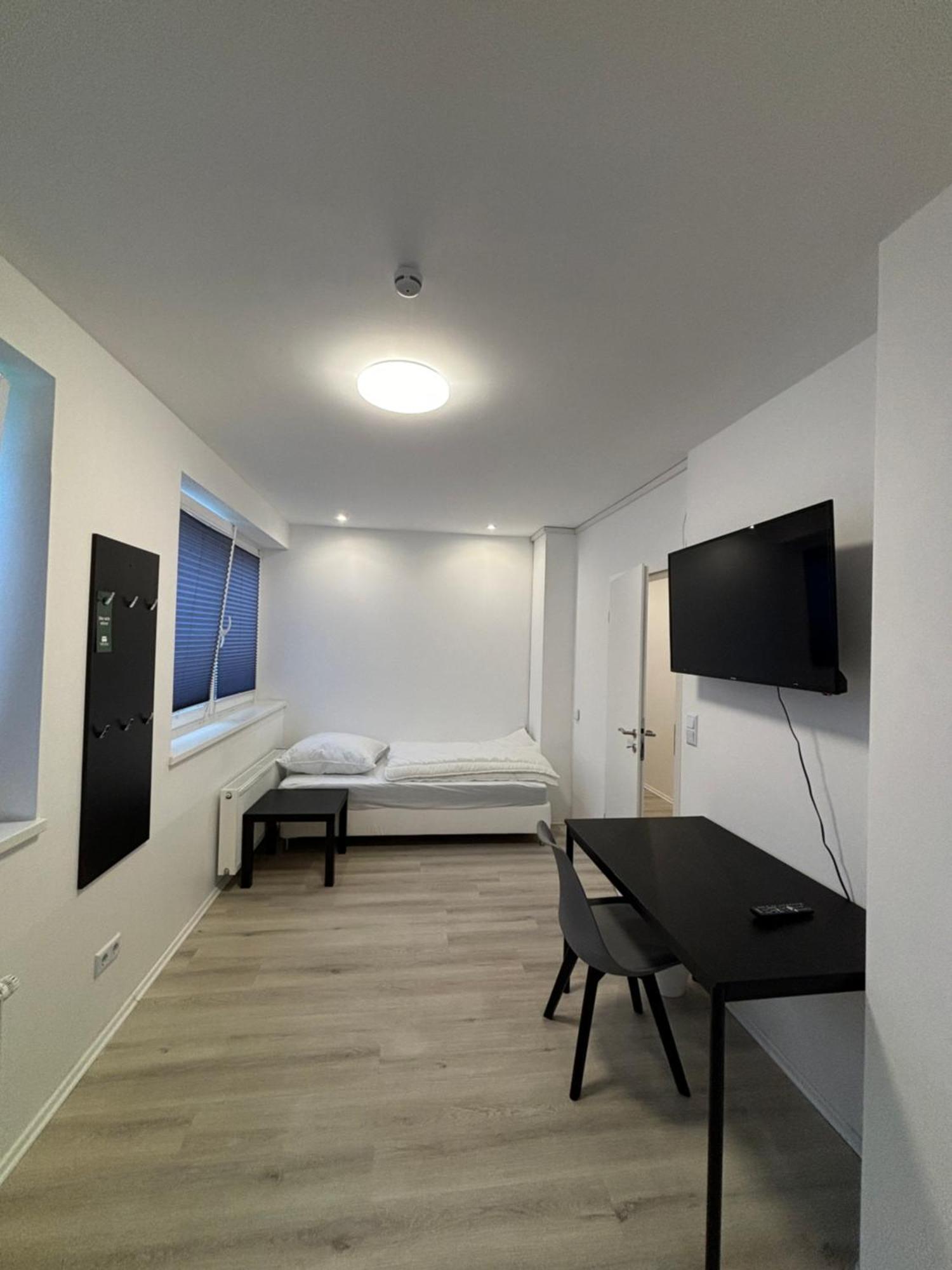 Harmony - 4 Schlafzimmer 2 Baeder Ganzes Apartement Meiningen Luaran gambar