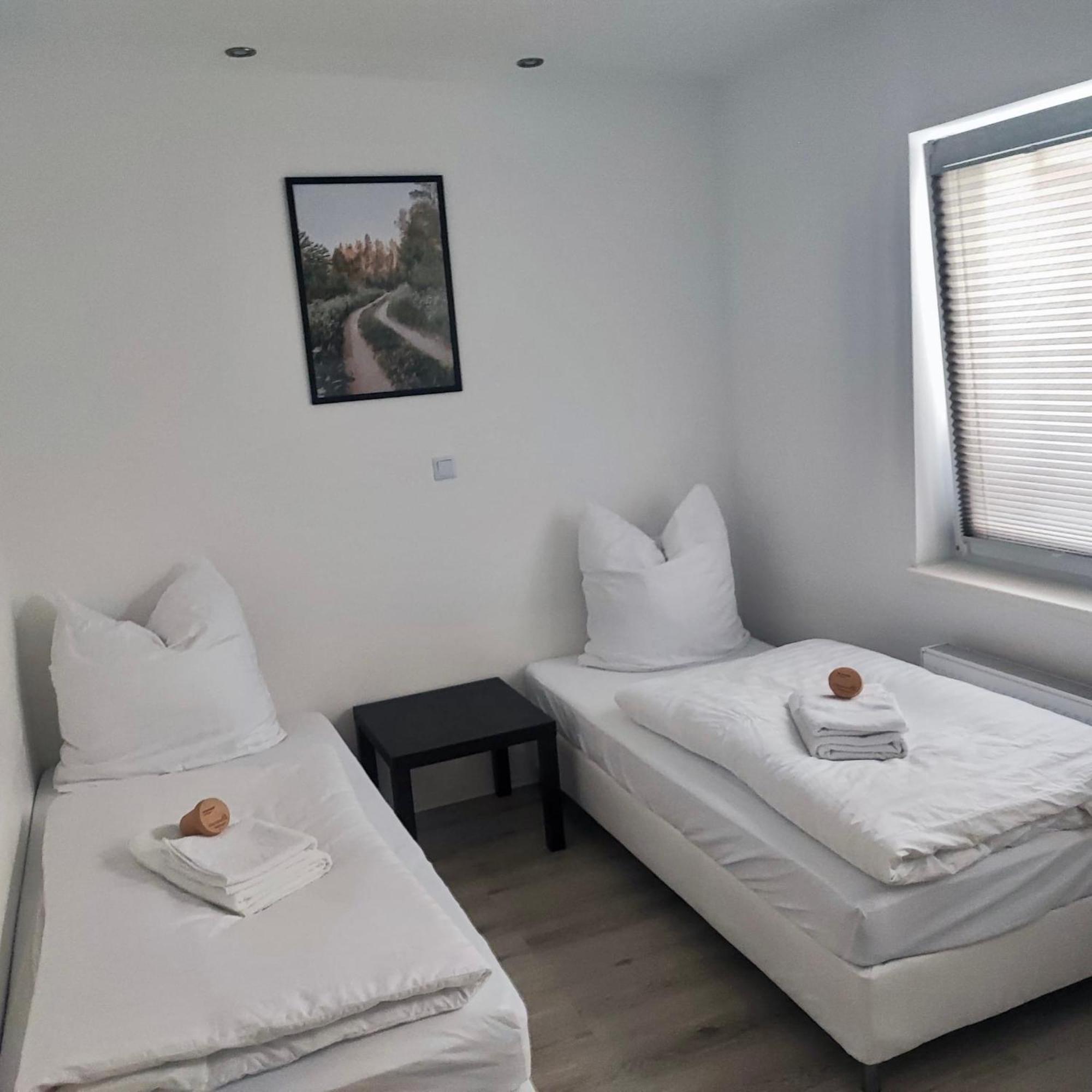 Harmony - 4 Schlafzimmer 2 Baeder Ganzes Apartement Meiningen Luaran gambar